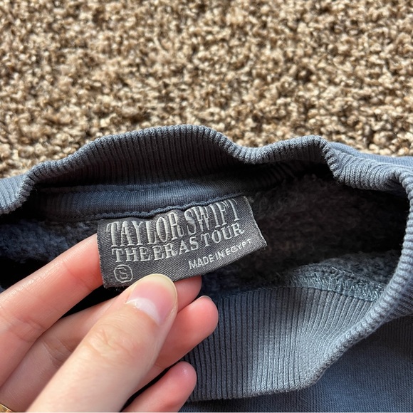 NEW Taylor Swift The Eras Tour Blue Crewneck - Picture 6 of 6